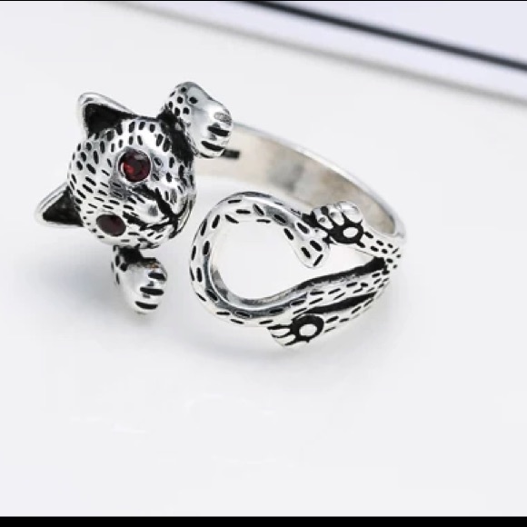 Restocked - Cat Ring & Mouse Ring - Picture 2 of 10
